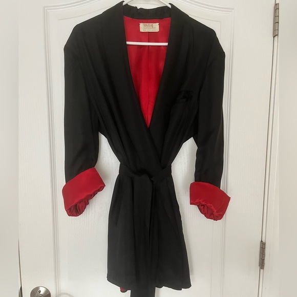 May Clothing Co. Other - VTG 40s 50s May Clothing Co Silk Smoking Jacket Black Red Robe Unisex Sizing S-M